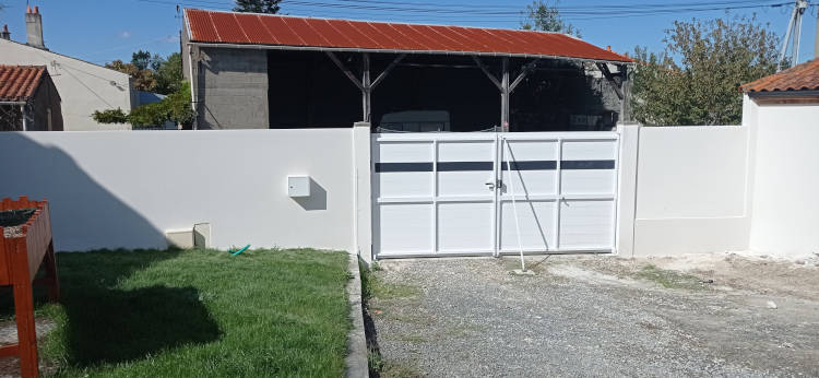 BOUTIN Maçonnerie - Construction d'une clôture en parpaing à St Philbert de Grand Lieu