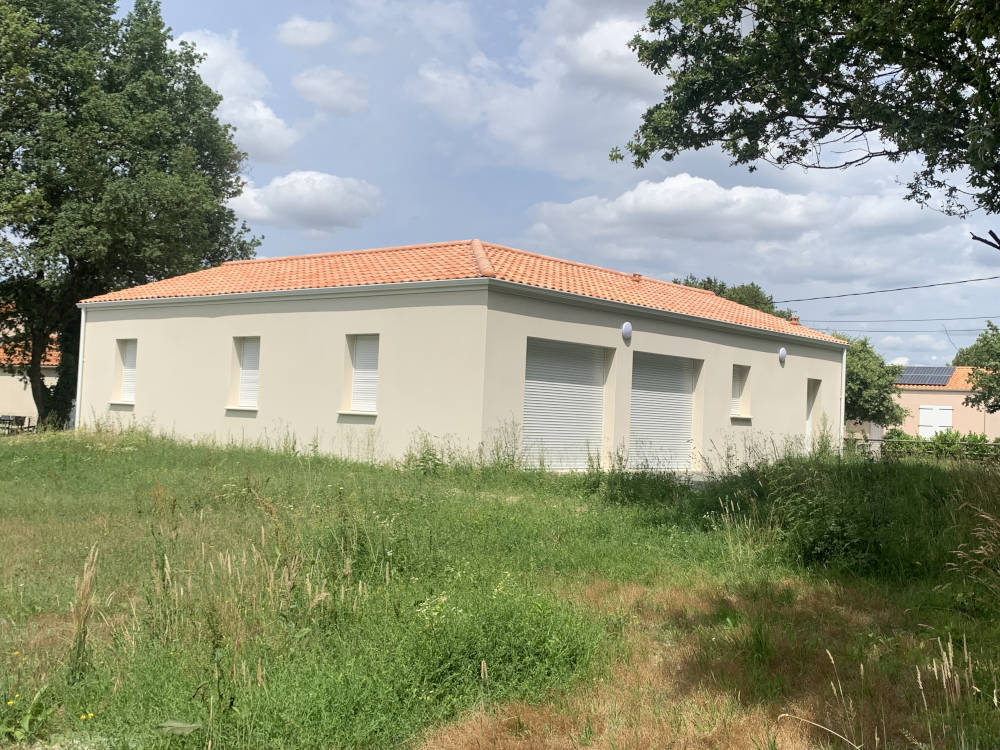 BOUTIN Maçonnerie - Construction d'une maison de plain pied à Saint Philbert de Grand Lieu
