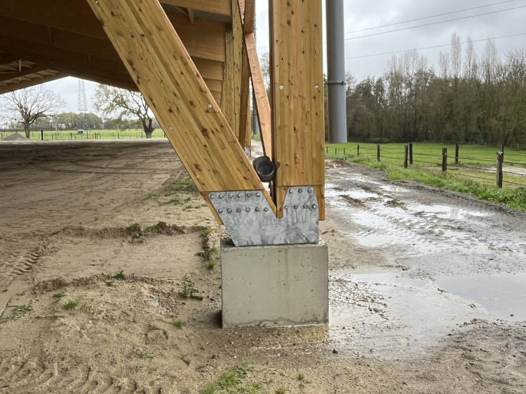 BOUTIN Maçonnerie - Coulage d'un bloc béton pour un bâtiment agricole à Saint Colomban